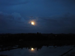 Overcast Full Moon Philippines